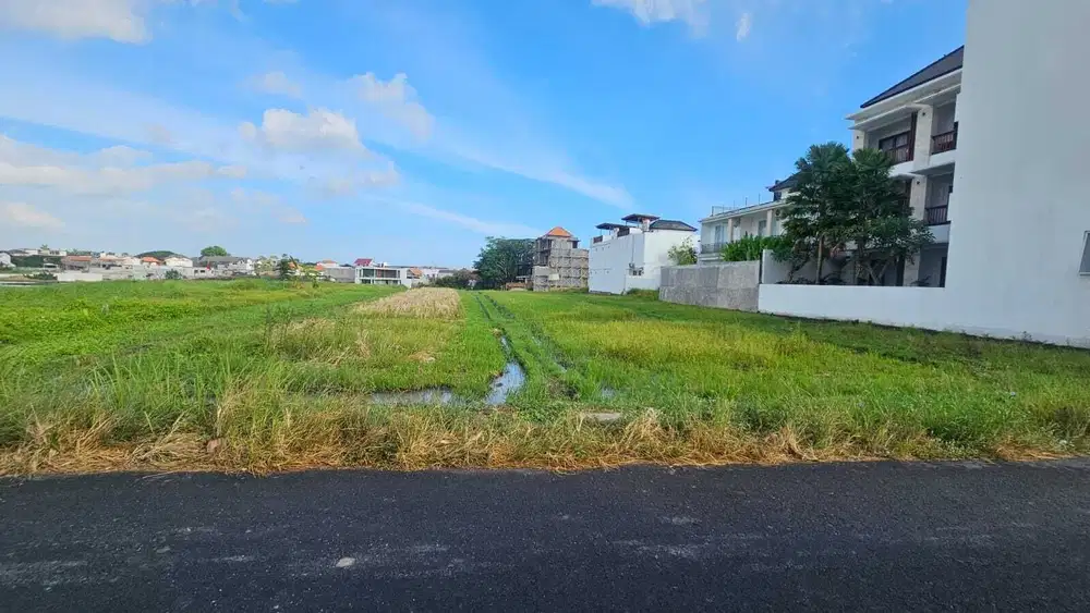 FREEHOLD   Dijual tanah kavlingan lokasi cemagi  500 meter ke pantai m