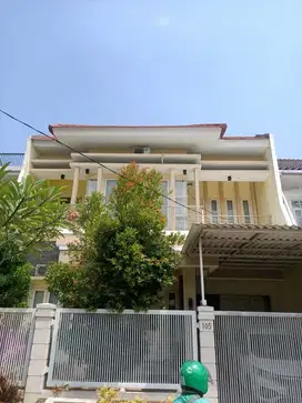 Rumah 2 Lantai siap Huni di Sidosermo PDK, Wonokromo, SBY Selatan