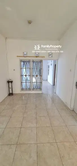 Rumah Dekat Arteri Soekarno Hatta, Semarang Timur
