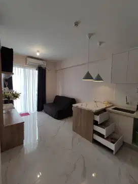 Dijual Apartment Sky House BSD 2BR Full Furnished