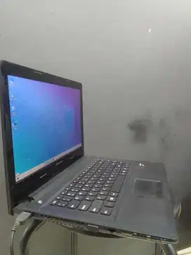 Laptop lenovo slim ideapad intel ssd 256gb siap pakai