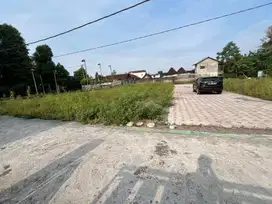 DEKAT BALAIKOTA JOGJA: Tanah Ringroad Timur, Jl Berbah Raya