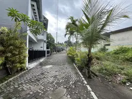 JUARANYA KOST: Tanah Pogung 800 Meter Kampus UGM Jogja