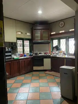 Di jual rumah ethnik dibawah harga pasar di Cigadung raya