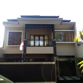 Rumah terawat siap huni Batu Permata depan Margacinta Park-Bandung