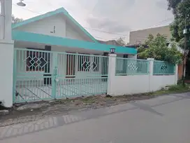 Rumah Nyaman 230m2 Kadipiro Banjarsari Solo