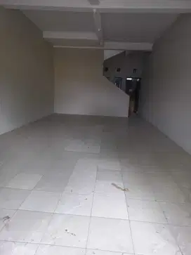 Ruko Murah Strategis 2 lantai siap pakai di Taman Kopo Indah 3,Bandung