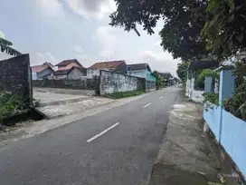 Tanah Jogja Sleman SHMP Posisi Hook Siap Bangun Kos Villa Homestay