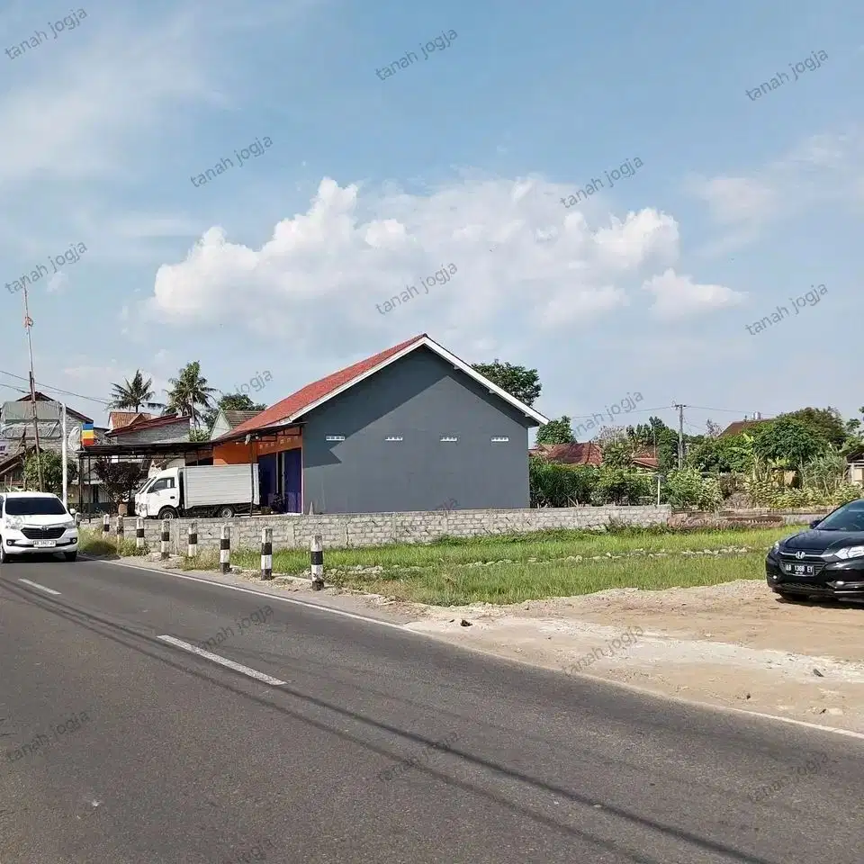 Murah! Tanah Godean SHM Pekarangan di Jl. Godean Km 8, Akses Mobil!