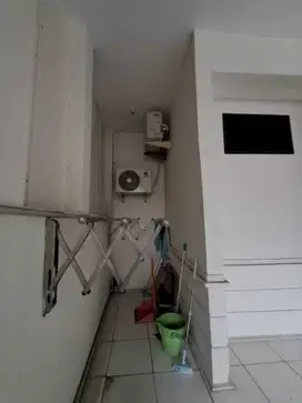 Disewakan Rumah Sektor 1 A  Gading Serpong Lokasi Strategis