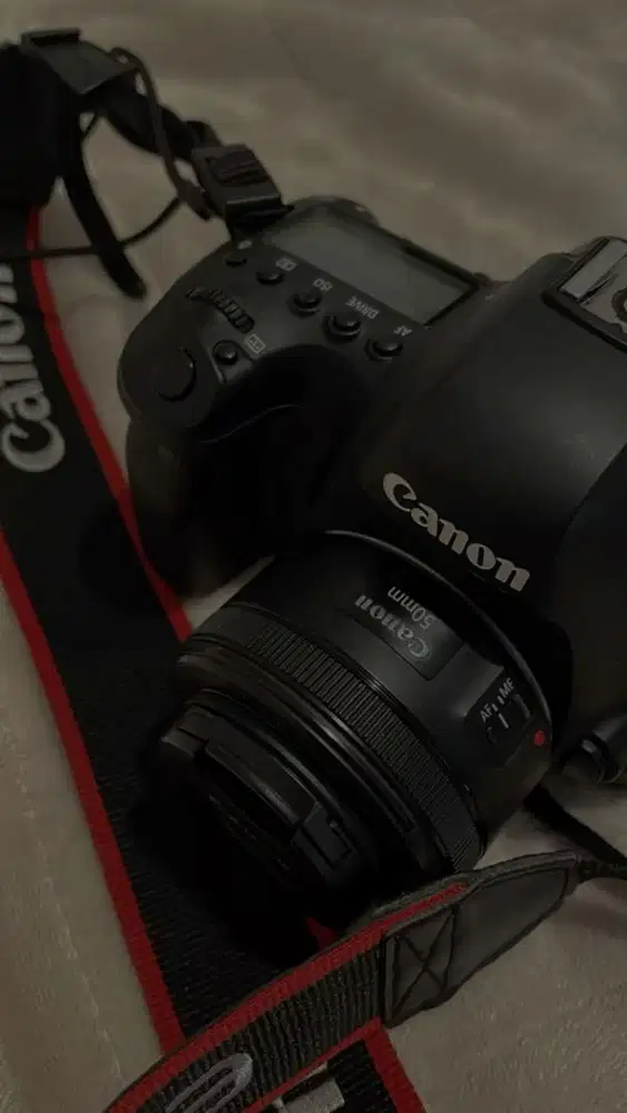 Kamera canon 1000D