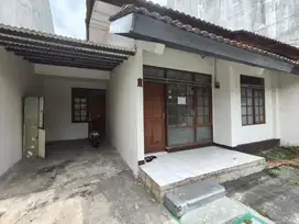 Rumah dijual murah Taman kopo indah 2 patung kuda luas 153m2
