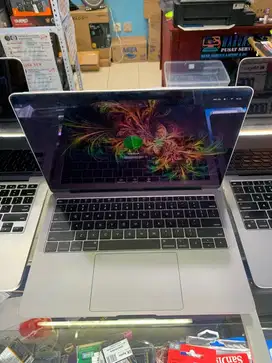 Laptop Apple MacBook Air Retina 13” 2019