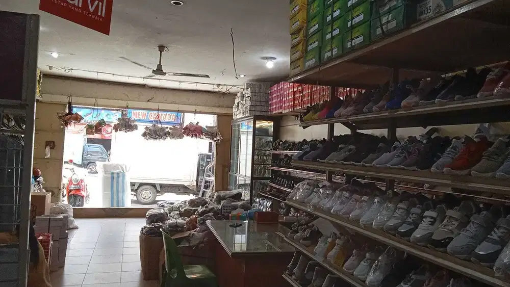 Dijual Ruko Jl. Sutomo, 2 Lantai Siap Huni