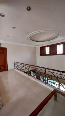 Rumah  Dharmahusada mewah double.way Surabaya Timur