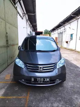 Honda Freed 2011 Bensin
