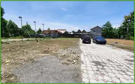 Tanah Berbah di Jl. Tugu Semar 7 Menit JEC