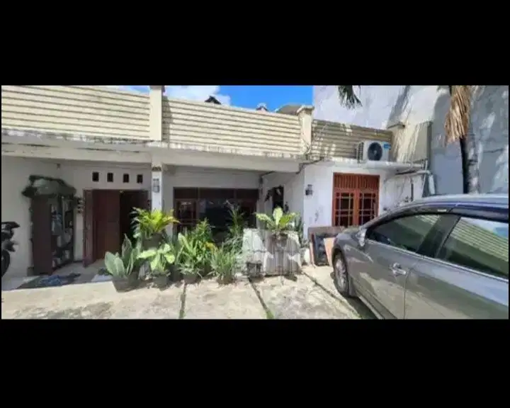 RUMAH  LUAS STRATEGIS USAHA JATIMAKMUR PONDOK GEDE