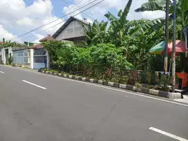 Tanah strategis pinggir jalan dekat kpu sumber banjarsari solo