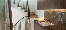 rumah pondok indah, Luas 500m2 KT 4 KM 4 + 2 Kmr pembantu