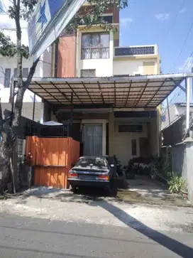 Dijual cepat rumah tinggal dan tempat usaha + kost diujungberung