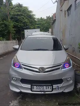 daihatsu xenia X 2013