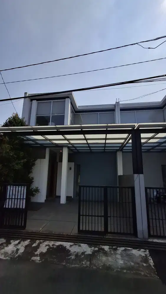 Dijual rumah full furnished SHM 2 lantai jalan kembar bkr bandung