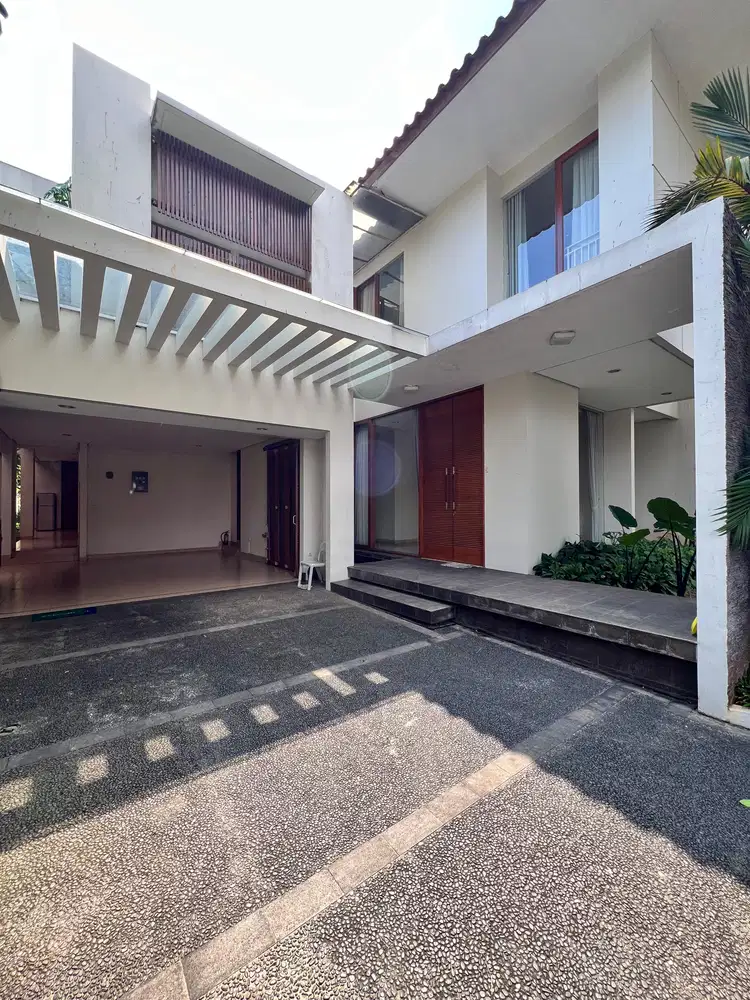 RUMAH CANTIK SIAP HUNI KEMANG JAKARTA SELATAN