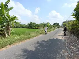 300 Meter Stadion Maguwo, Tanah Tajem Sleman