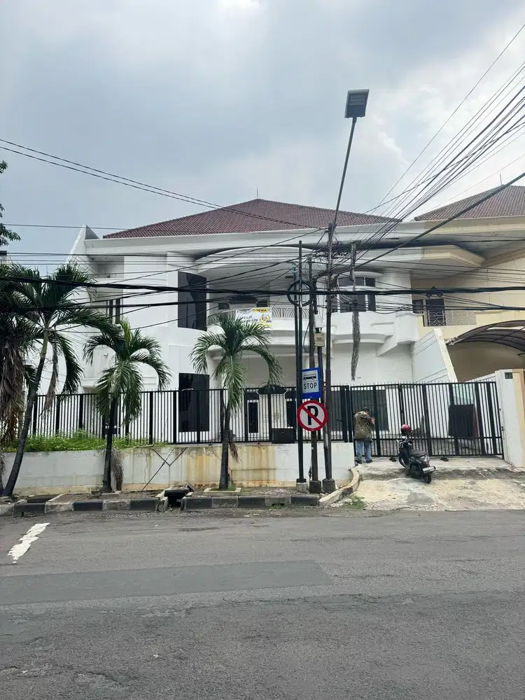 Disewakan Komersial Nol jalan Raya Margorejo