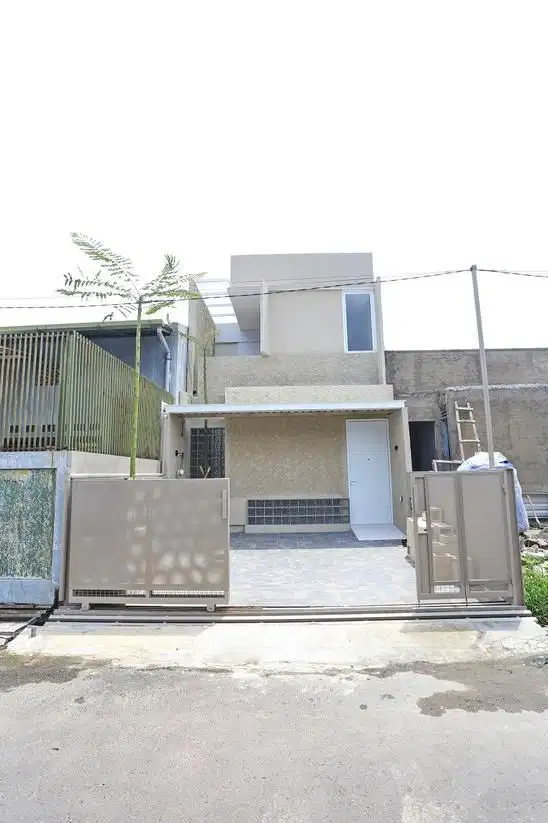 Rumah Tropical House Modern Di Cisaranten Arcamanik Dkt Antapani