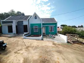Rumah American style dengan City view