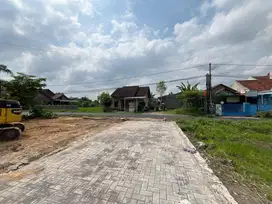DEKAT TUGU JOGJA, Tanah Jl Godean, View Sawah, SHM Pekarangan