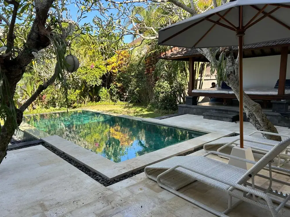 DIJUAL VILLA LANTAI  2LOKASI TOYANING UNGASAN