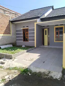 Rumah Murah Siap Huni di Komplek Bumi Pakusarakan Bandung Barat