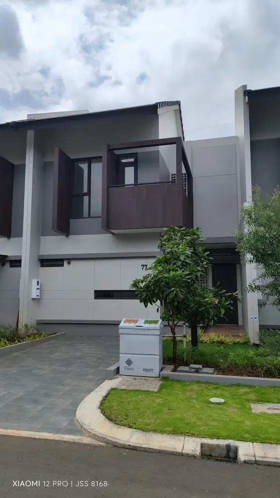 Rumah Modern Minimalis Siap Huni di Cluster Flora Summarecon Bandung
