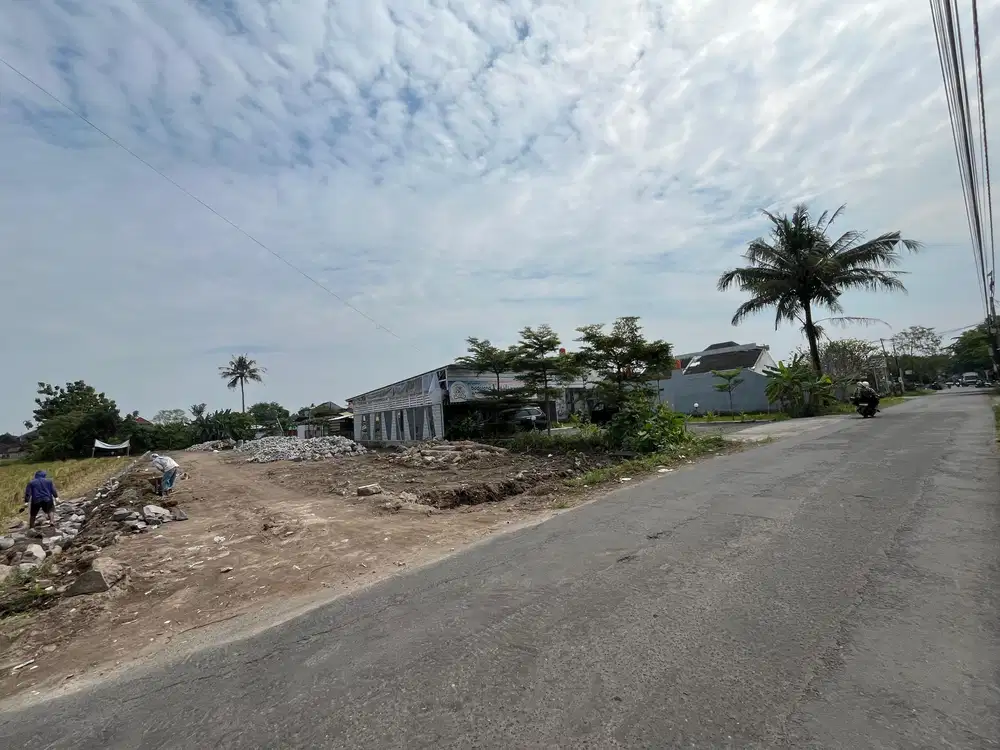 4 Menit UMY, 400 Meter Jl Wates km 4, Bangun homestay