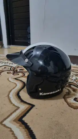 Helm Original Kawasaki W175