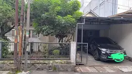 Rumah Terawat Bagus untuk usaha dekat Alun Alun Bandung