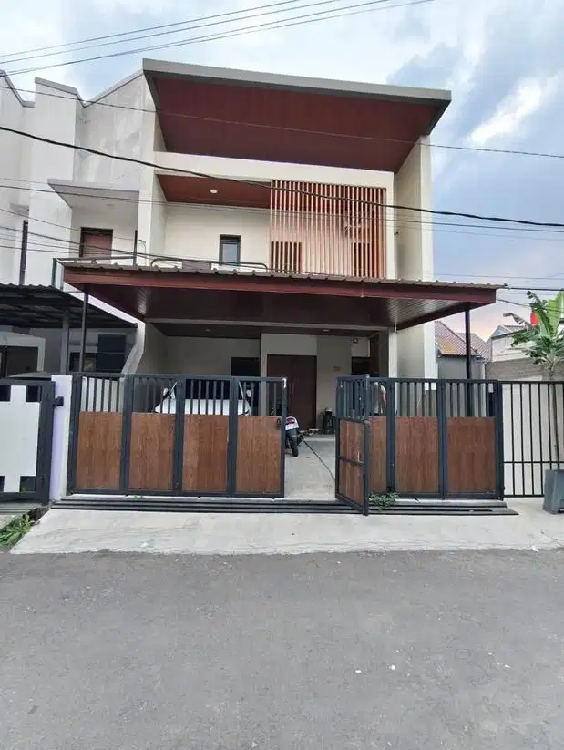 Rumah Terawat Di Antapani Kota Bandung Dkt Cicaheum Arcamanik Padasuka