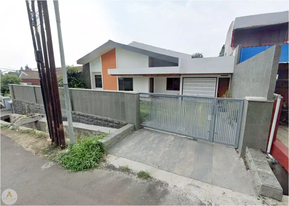 Rumah Luas Strategis Setrasari Bandung