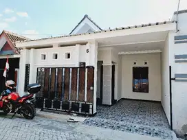 Rumah Bagus  Nyaman Perumahan Purbayan