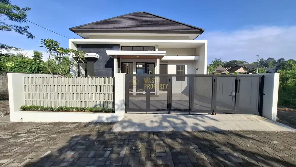 Rumah Siap Huni, Bangunan Baru, Lokasi Ramai Penduduk – Hanya 1 Unit!