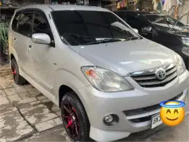 Avanza 1,5 S tgn pertama