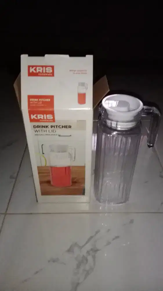 Tempat air minum 1 liter