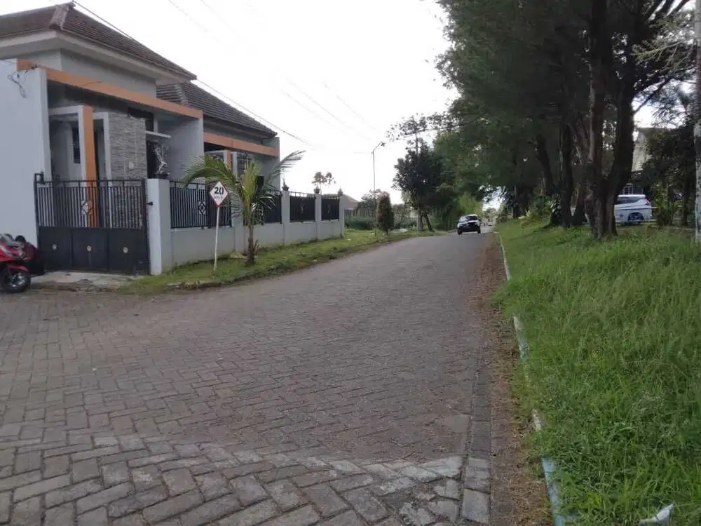 Pekarangan Bidang Ideal, BU: Dijual Cepat, Dekat Tol Trihanggo