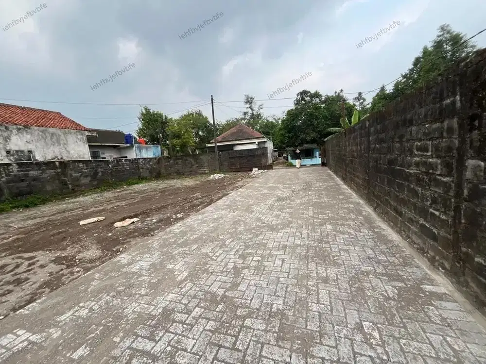 Tanah SHM Pekarangan di Jalan Damai Pinggir Aspal Sleman
