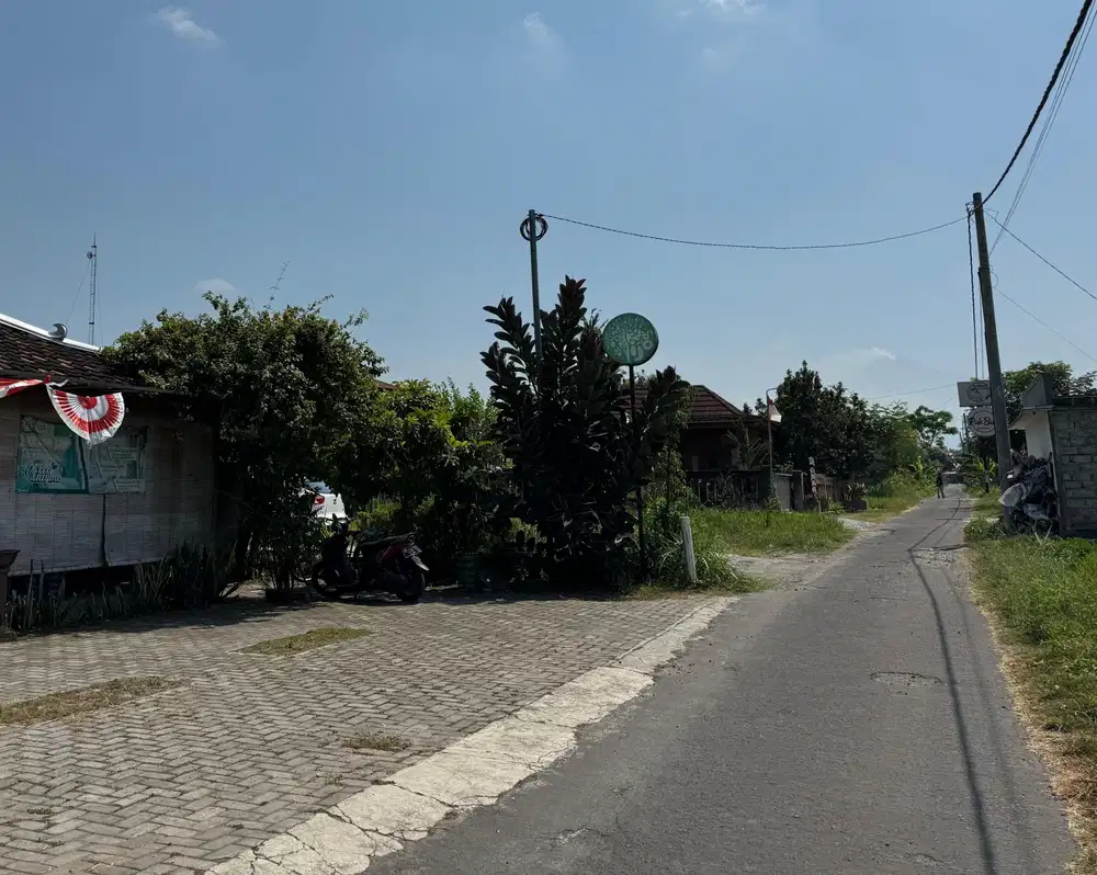 Dekat Jln. Damai Sleman, View Persawahan