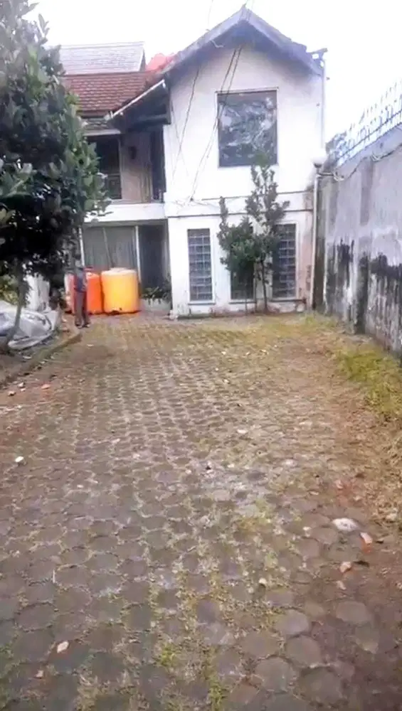 (HOT SALE) RUMAH MAINROAD SETIABUDI, HITUNG TANAH, POSISI STRATEGIS