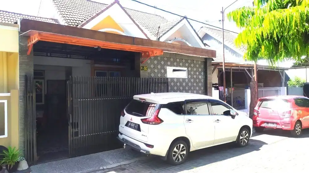 Rumah Second Terawat